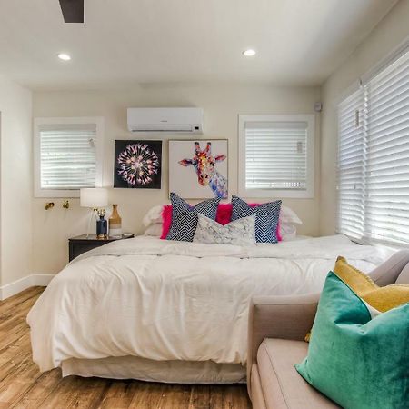 Long Beach Studio Suites Exterior foto